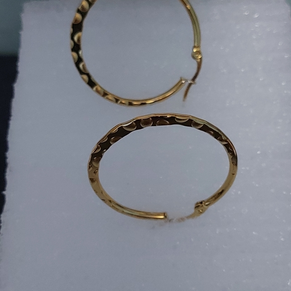 18k Gold Plated Hoop Earrings - Picture 3 of 6